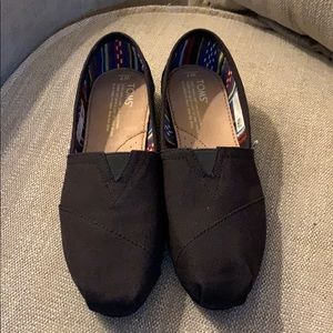 TOMS Women’s Redondo Loafer Flats